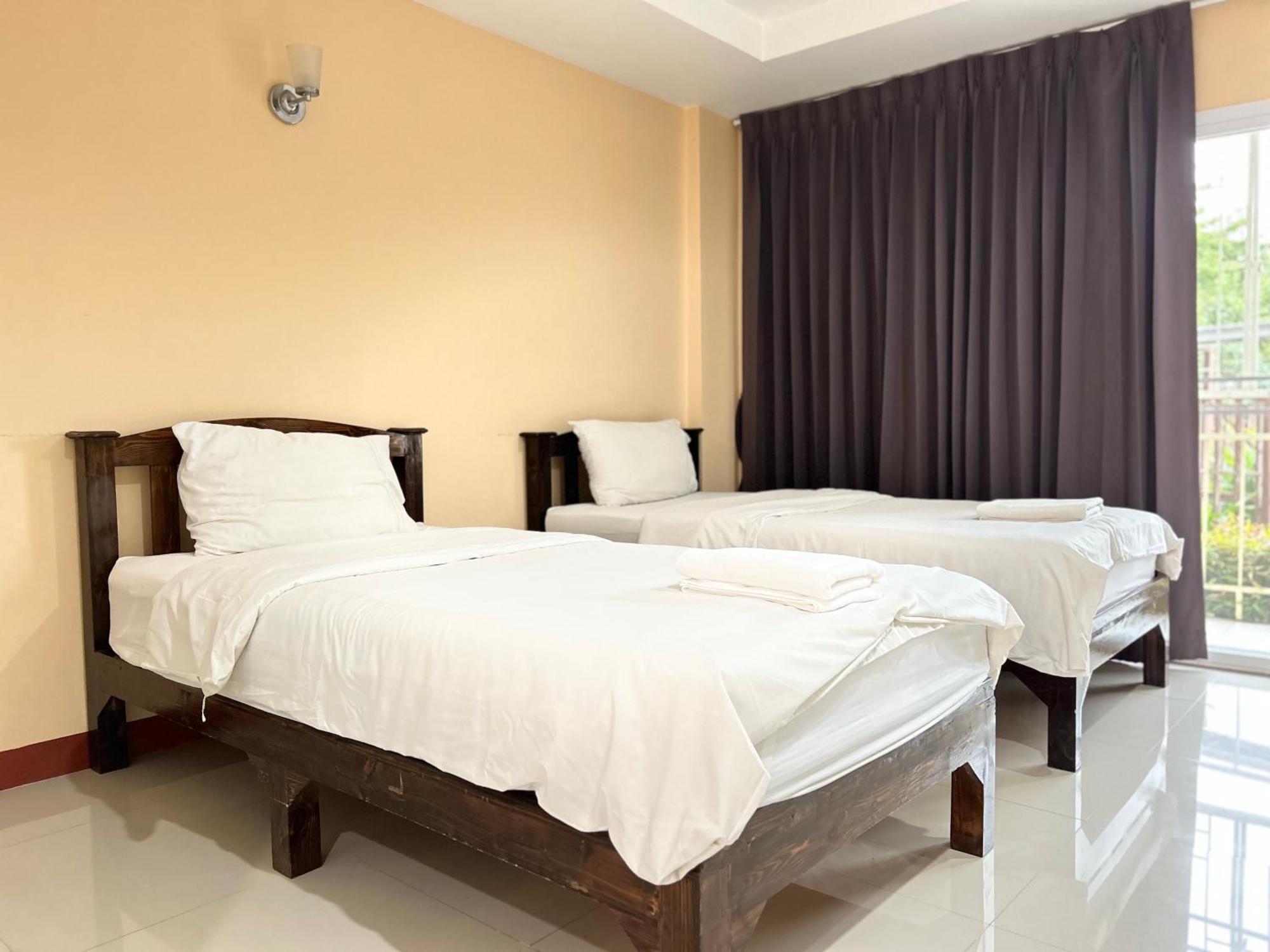 Nattidaplace Hotel Chiangmai Chiang Mai Luaran gambar